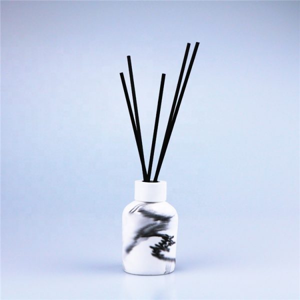 Reed Diffuser 2021 Luxury Essential Oil Oem Gift Reed Diffuser