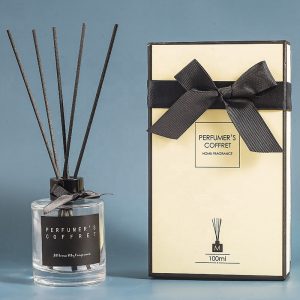 Reed Diffuser in Bathroom Anthropologie Reed Diffuser