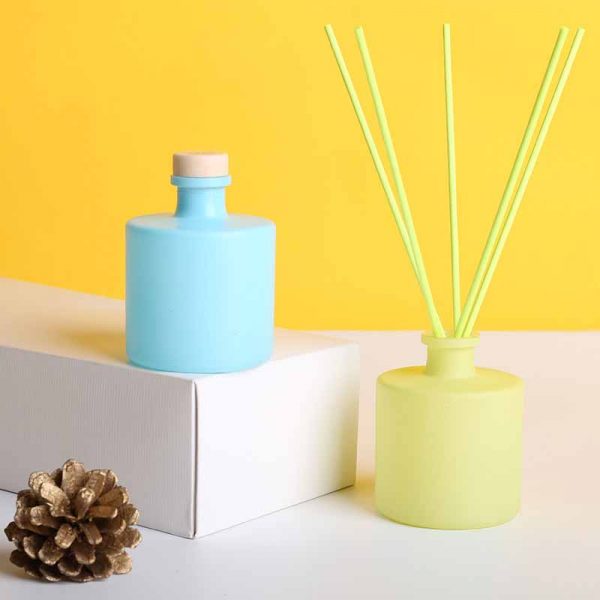 Honeysuckle Reed Diffuser Strawberry and Prosecco Reed Diffuser