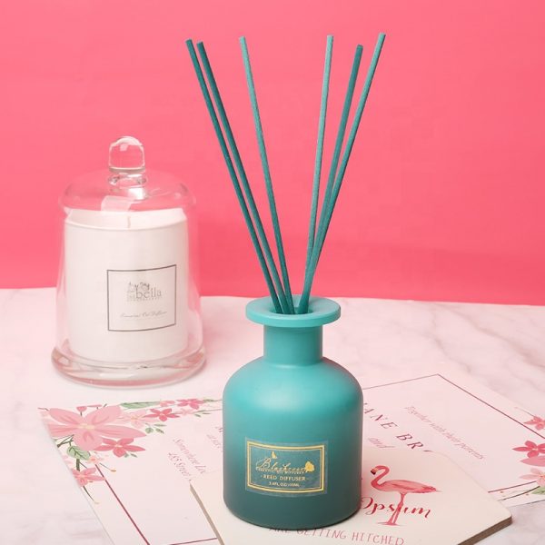 Pre Fragranced Reed Diffuser Reed Diffuser and Candle Set