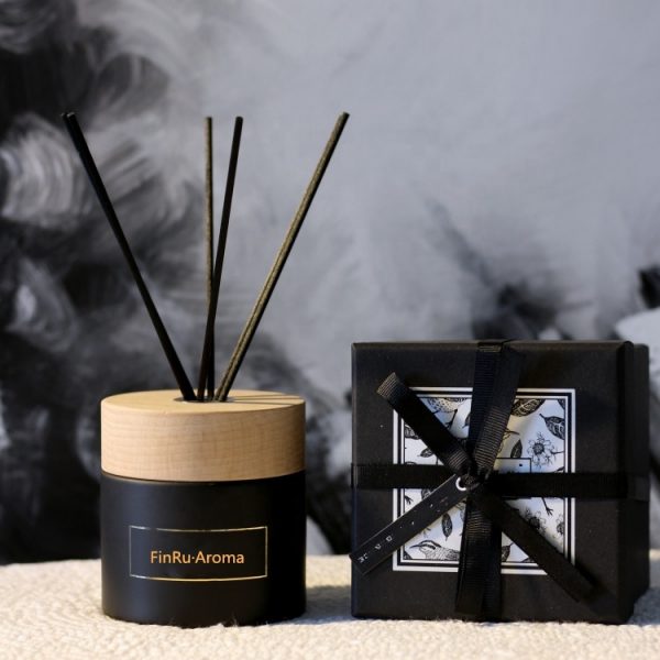Molton Brown Coco and Sandalwood Diffuser Lafco Reed Diffuser