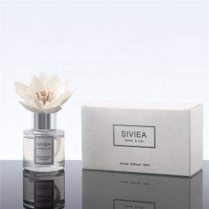 Pre Fragranced Reed Diffuser Reed Diffuser and Candle Set