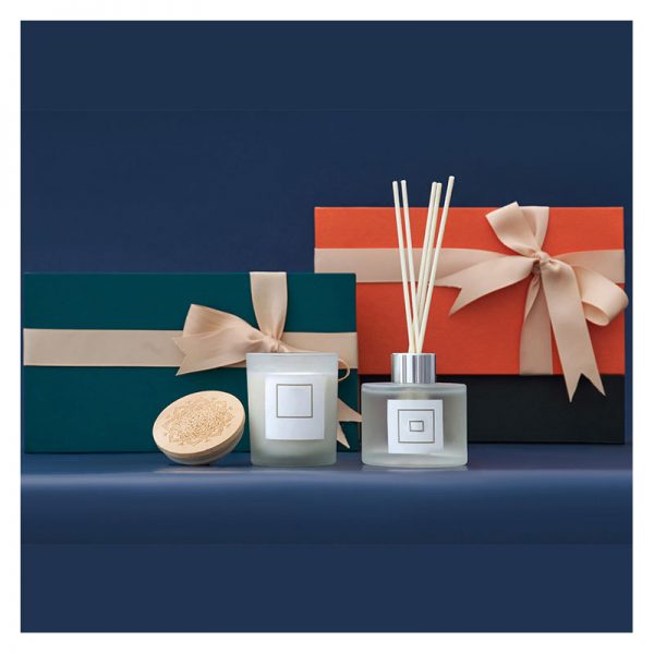 Thymes Frasier Fir Diffuser Oil Candle and Reed Diffuser Set