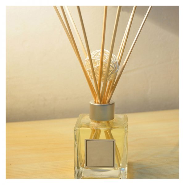 100 ml Reed Diffuser Bottle Italy Diffuser Black Rattan Reed Sticks