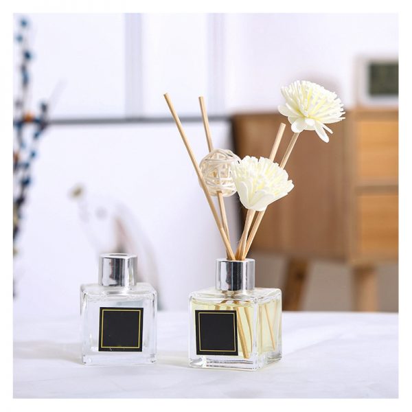 100 ml Reed Diffuser Bottle Italy Diffuser Black Rattan Reed Sticks