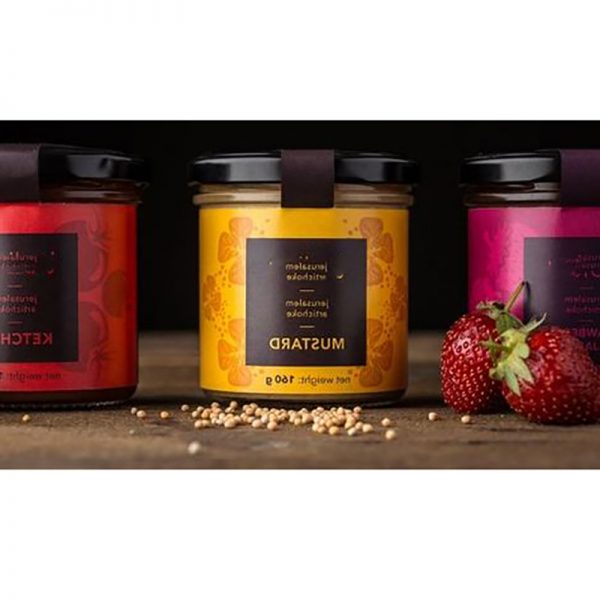 Nest Pumpkin Chai Candle Essential Oil Scent