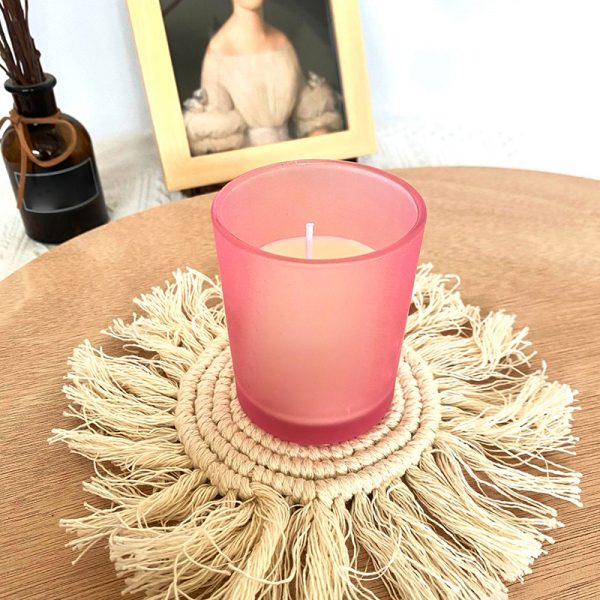 Wax Fragrance Oil Scented Candle In A Jar With A Lid