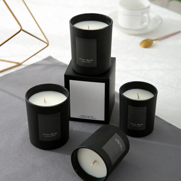 Voluspa Santiago Huckleberry Wax Scented Candle