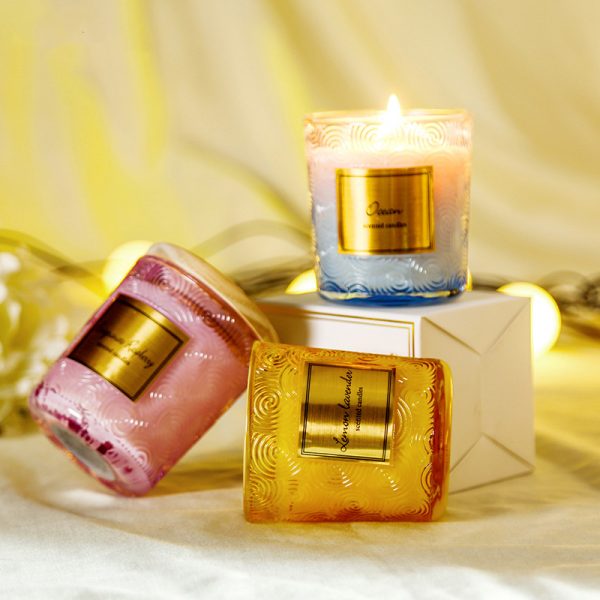 Sandalwood Myrrh Candle Wooden Lid Lavender Scent