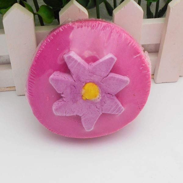 Fresh Sparkling Snow Bath And Body Works Dog Bath Bomb Petal