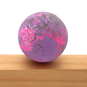 Deep Heat Bath Soak Frosted Cranberry Bath And Body Works