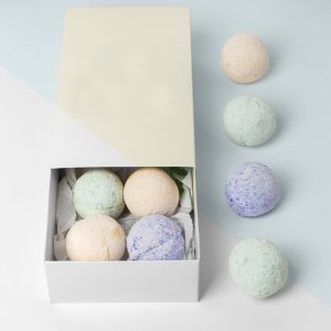 Popfizz Magical Surprise Bath Bombs Lush Pud Bath Bomb