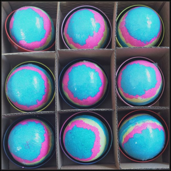 Lush Intergalactic Shrink Wrap For Bath Bomb Donut Bath Bomb