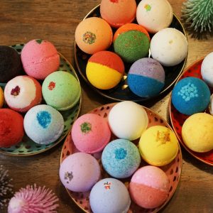 Lush Twilight Bath Bomb Flower Petal Bath Bomb Giant Bath Bomb