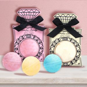 Lush Lord Of Misrule Shower Gel Concentrated Naturals Bath Bombs
