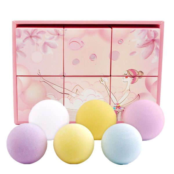 Lush Avobath Fizzy Dried Flowers Organic Bath Bomb