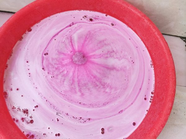 Gamer Bath Bomb Cbd And Strawberry Bath Bombs