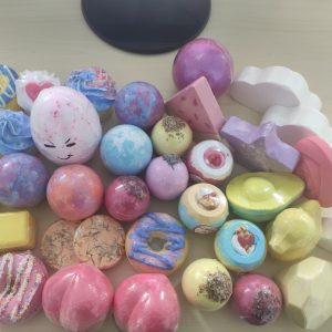 Gamer Bath Bomb Cbd And Strawberry Bath Bombs