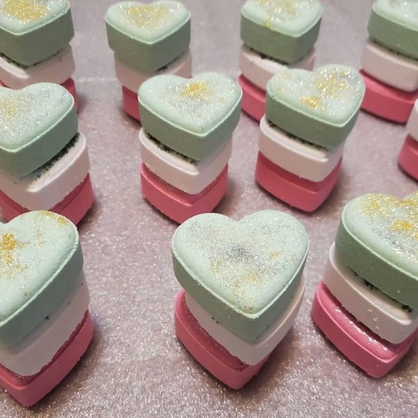 Luxury Shower Gel Bath Bomb Soap